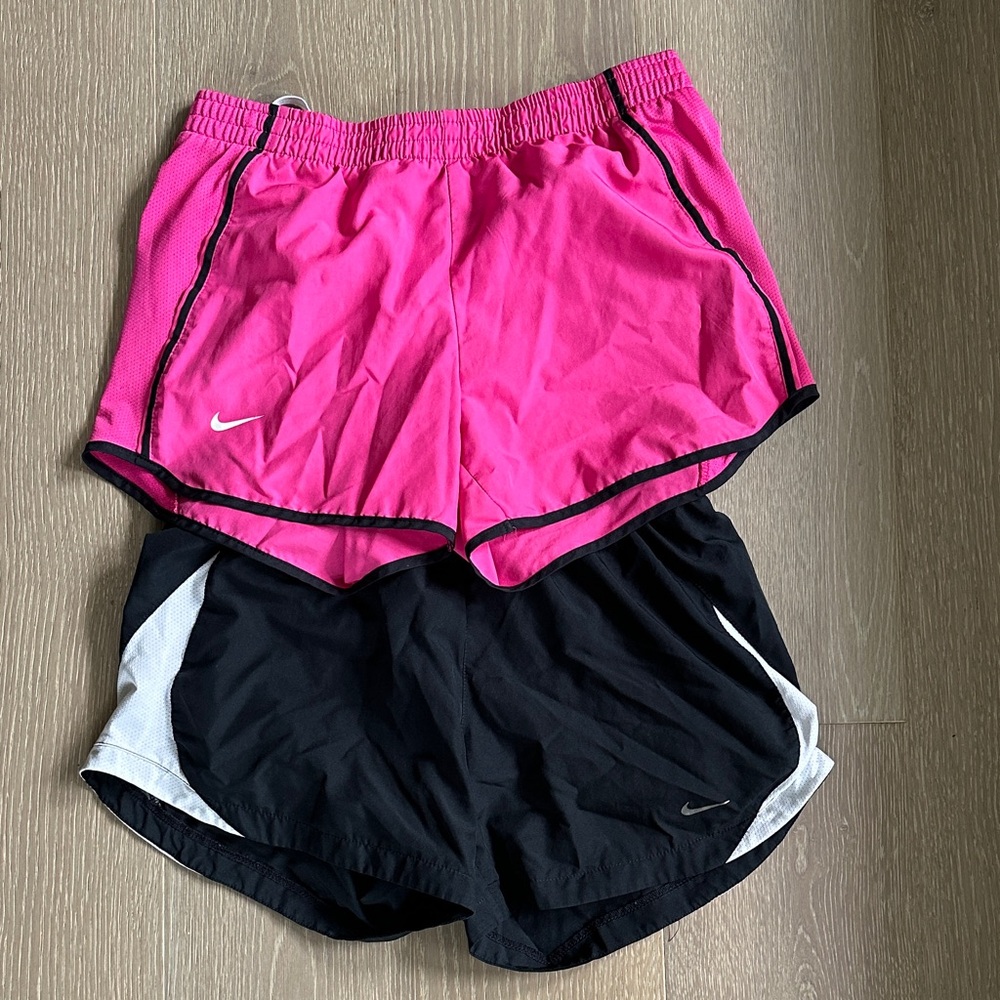 Nike running shorts small